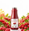 Бутылка LiQberry среди брусники